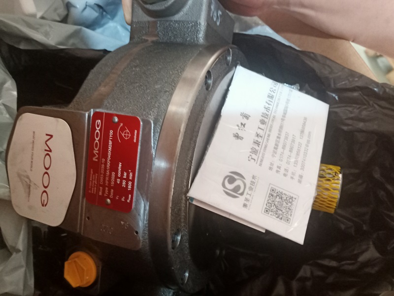 5900E6A7878965CC62DCA17736000EC4.jpg